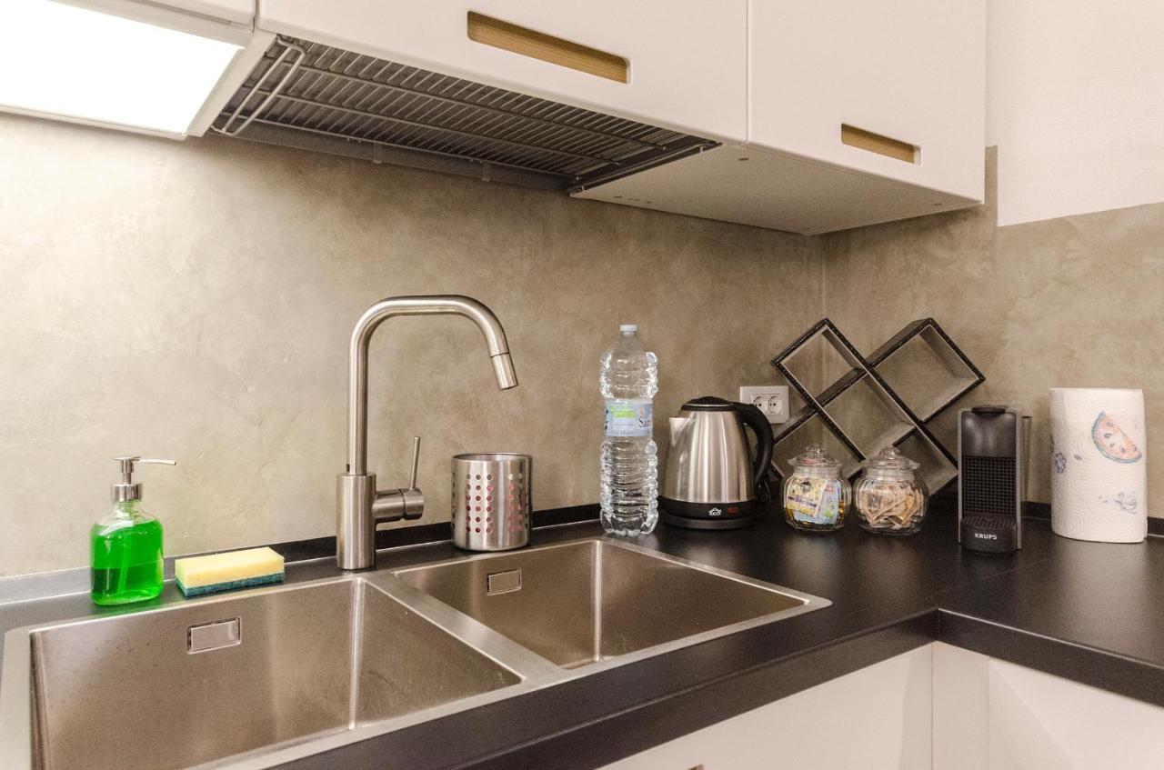 Cartoleria Suite: Spazioso, Moderno E Centrale Bologna Buitenkant foto