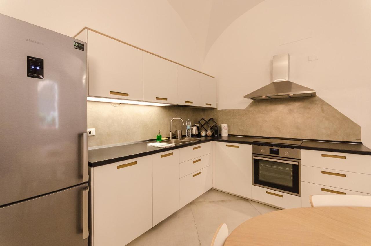 Cartoleria Suite: Spazioso, Moderno E Centrale Bologna Buitenkant foto